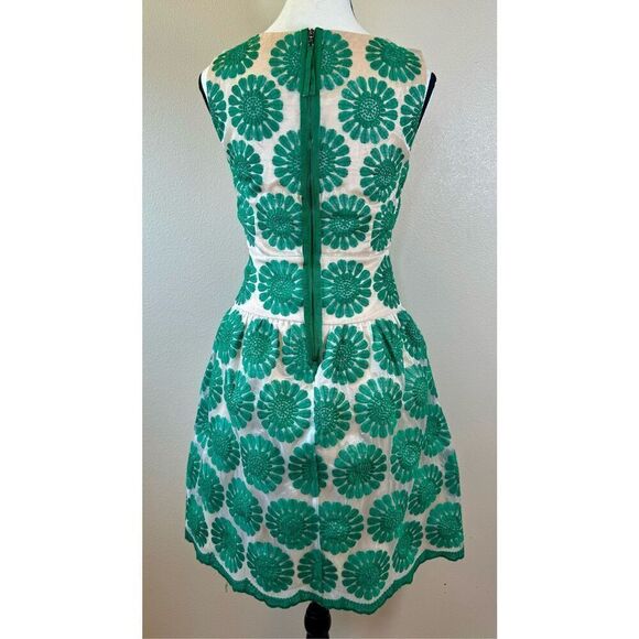 Anthropologie Leifsdottir Floral Bloom Embroidered Scalloped Dress Size 2 - Picture 4 of 10